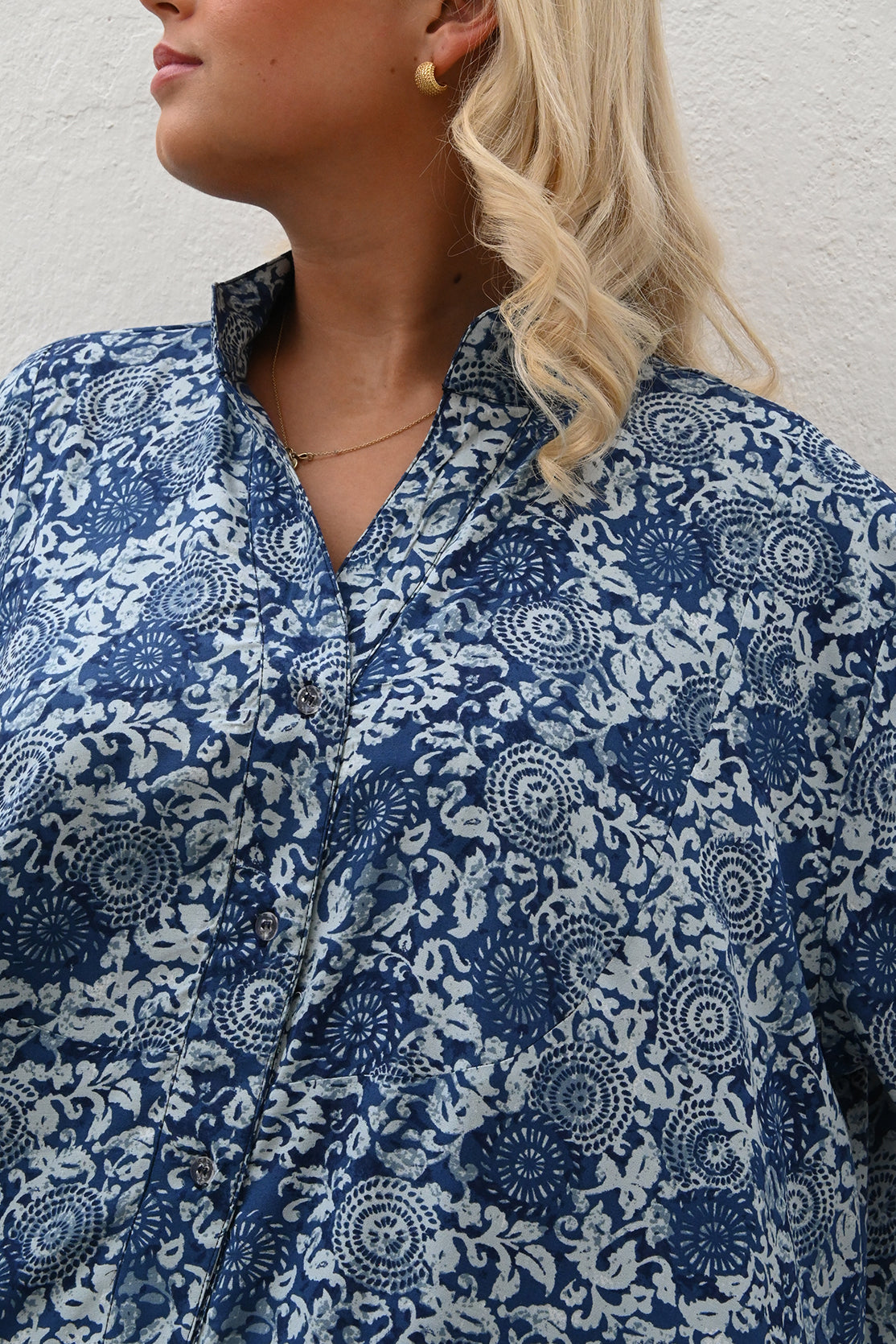 Alma Blå