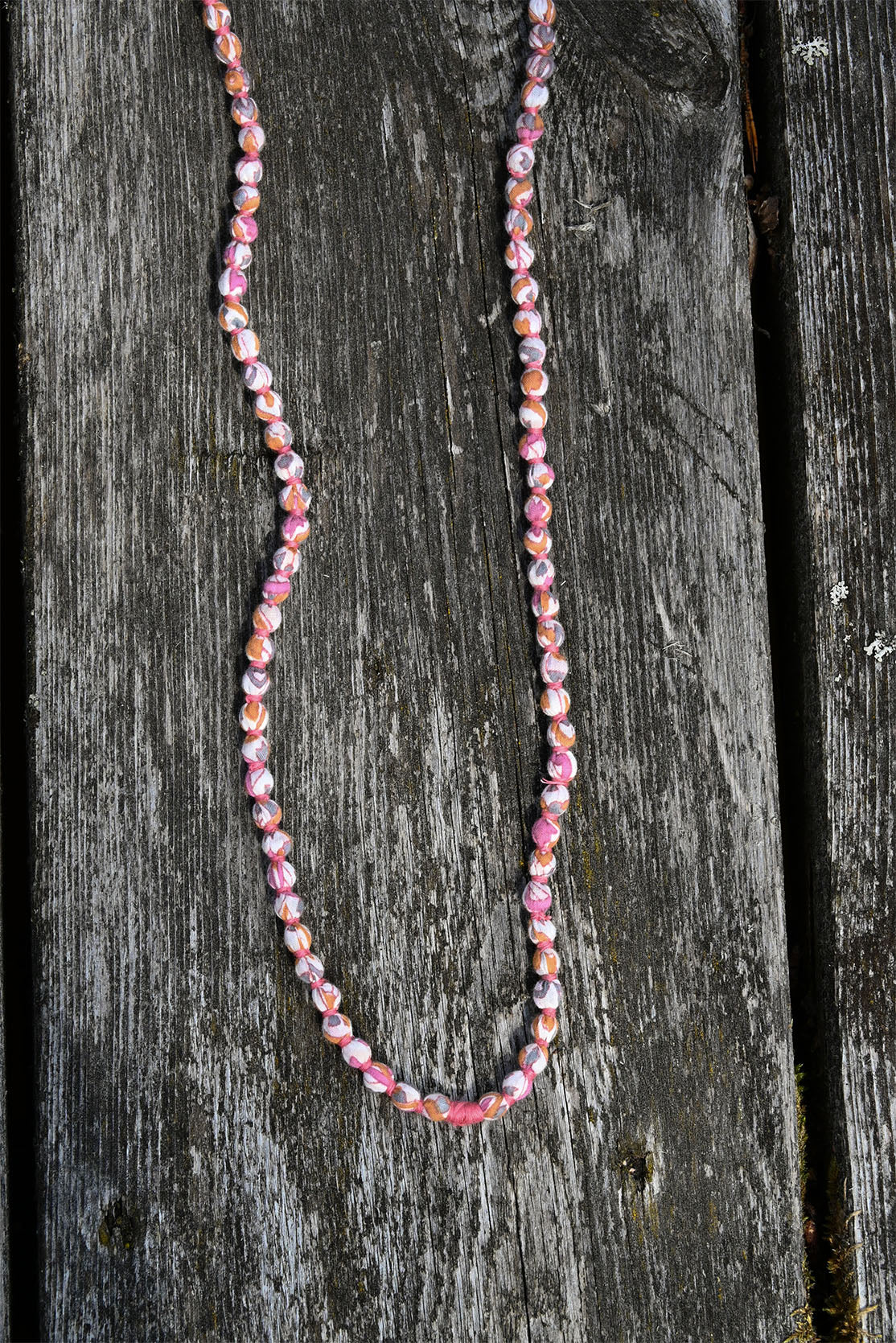 Molly halsband Rosa